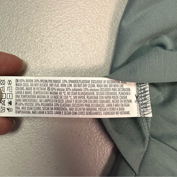 Forever 21 | Teal Knit Sleeveless Top - Picture 5 of 5